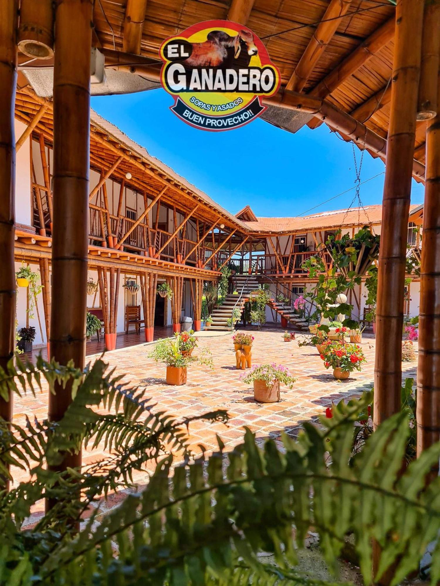 Hotel El Ganadero El Total Екстер'єр фото