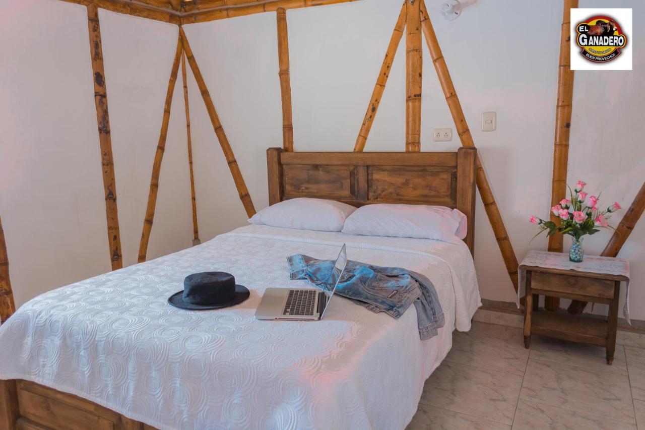 Hotel El Ganadero El Total Екстер'єр фото