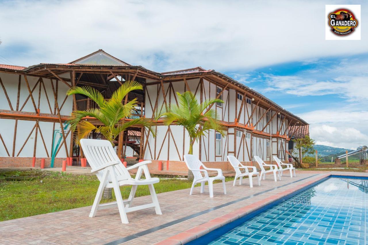 Hotel El Ganadero El Total Екстер'єр фото