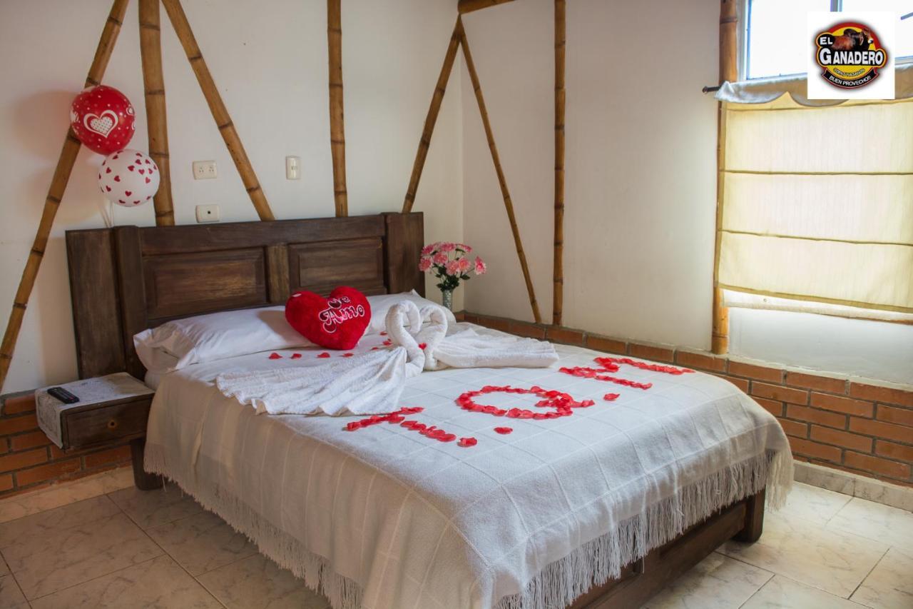 Hotel El Ganadero El Total Екстер'єр фото