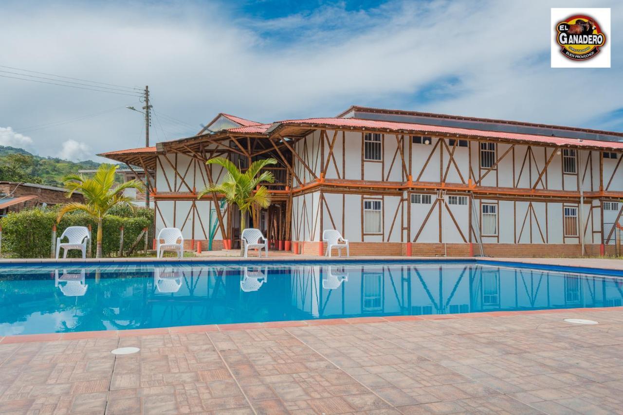 Hotel El Ganadero El Total Екстер'єр фото